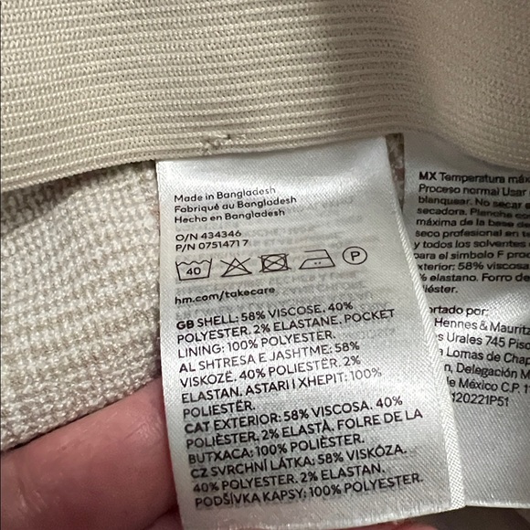 Plaid cream/tan chino pants - Picture 5 of 5